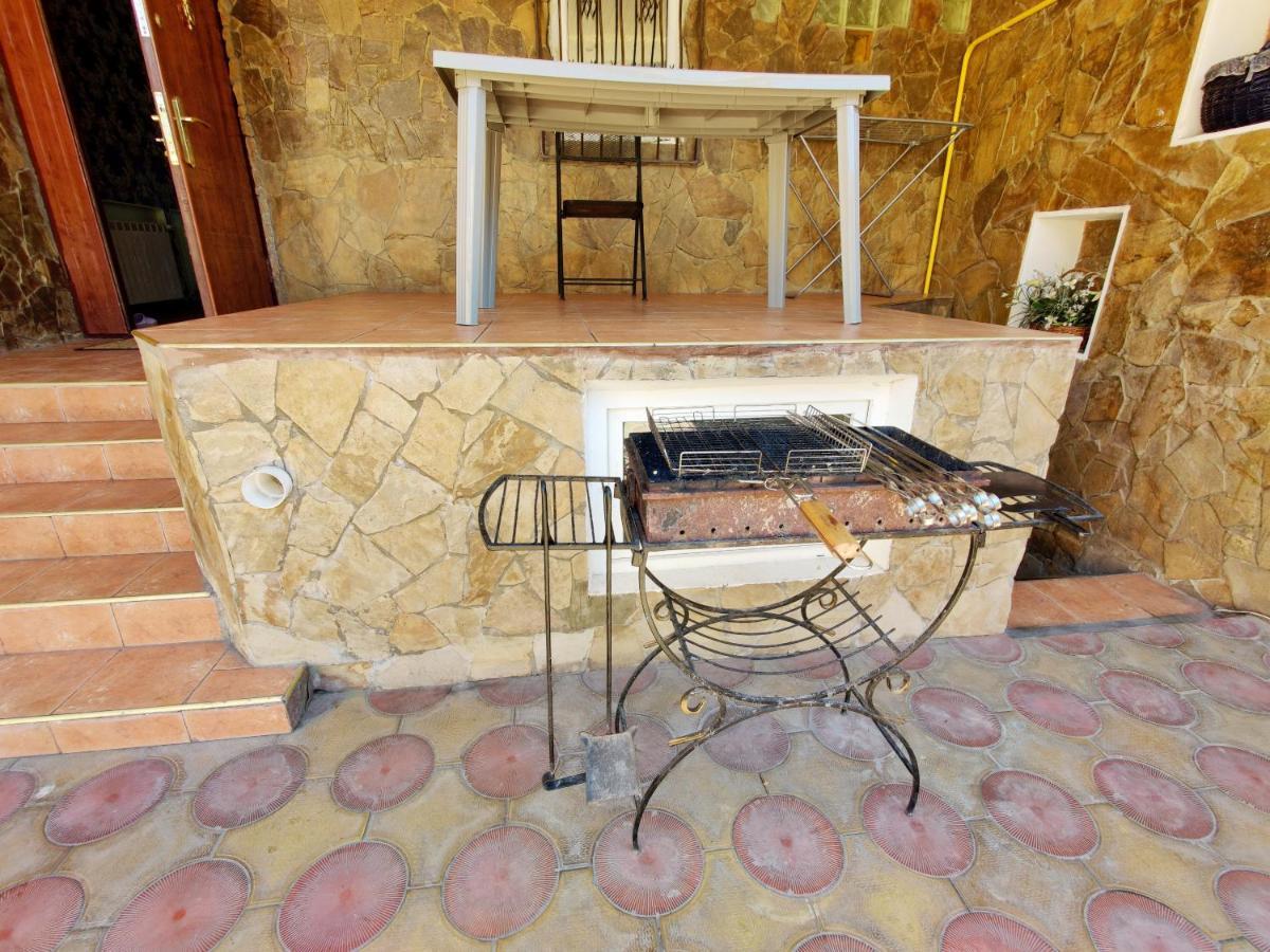Holiday Home In Sovinion Одеса Екстериор снимка